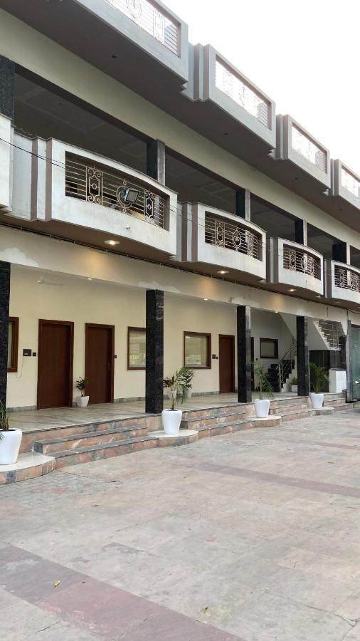 The Kedar Resort Mathura Εξωτερικό φωτογραφία