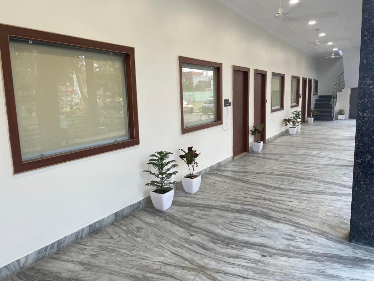 The Kedar Resort Mathura Εξωτερικό φωτογραφία