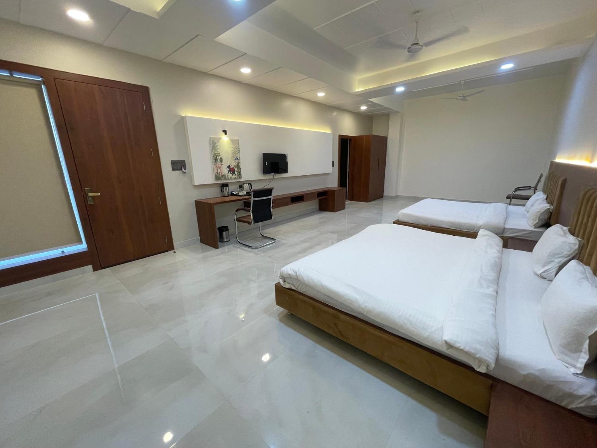 The Kedar Resort Mathura Εξωτερικό φωτογραφία